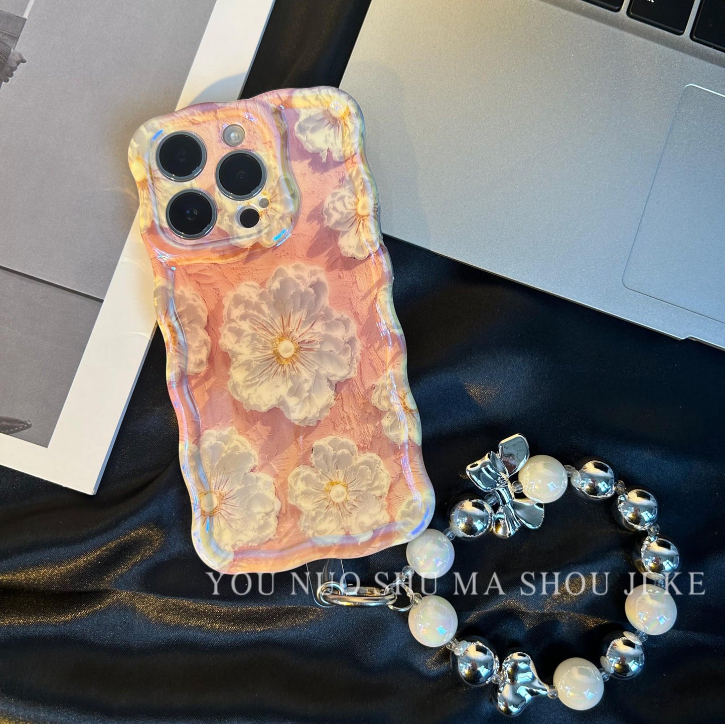 【 Buy two of both, get 30% off the second automatically】Show your style with iPhone Case-with free keychain bonus