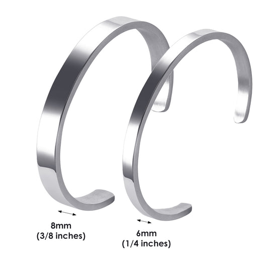 Bracciale con scritta a mano incisa