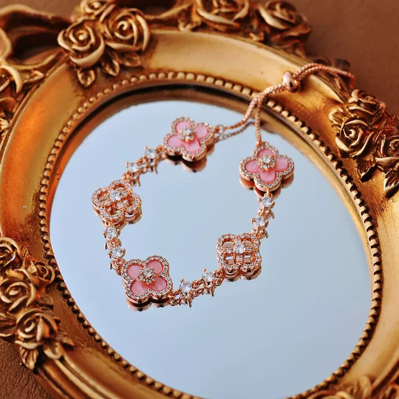 Sakura Cleef Bracelet