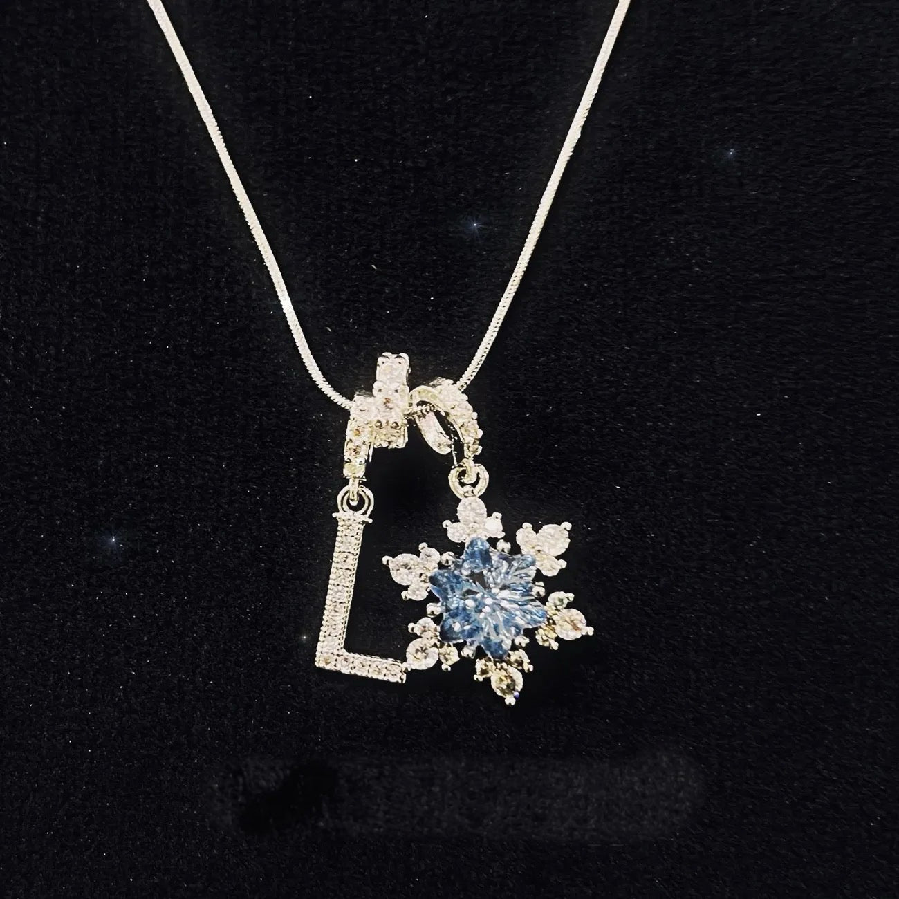 Independently designed ice and snow love DIY letter necklace