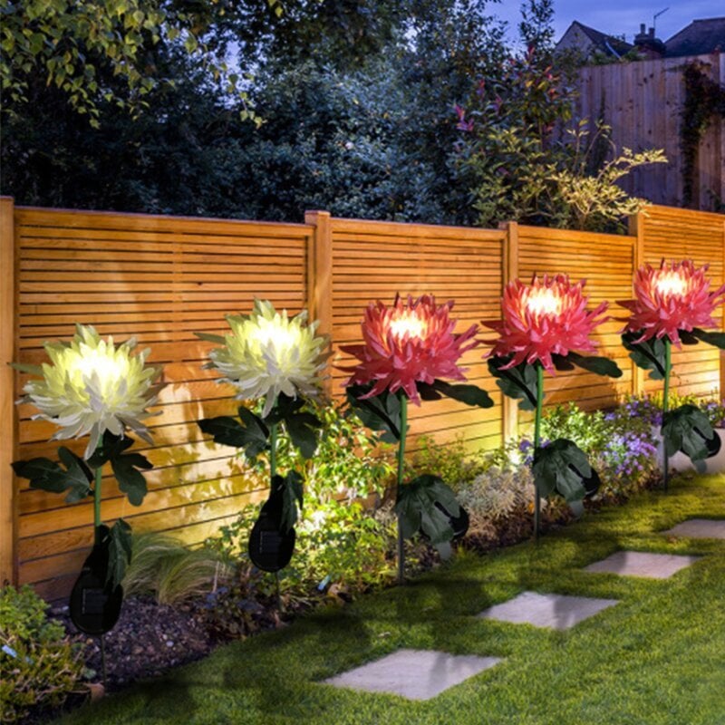 🔥Last Day 49% OFF🔥 - Chrysanthemum Solar Garden Light💐