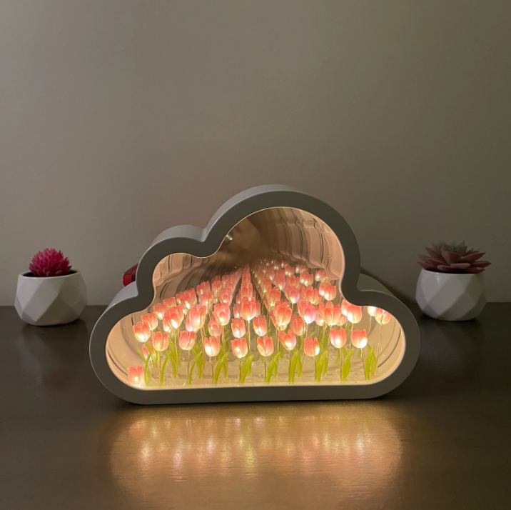 COMFMET™ Tulip Mirror Lamp