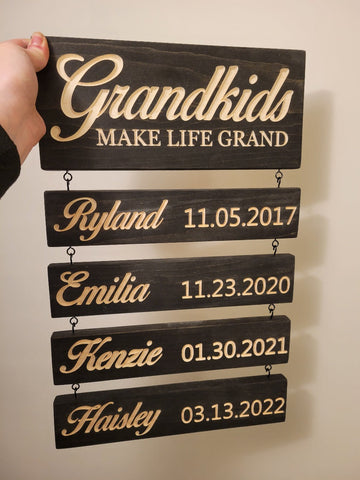 Grandkids - Family Names Hanging Decor Wooden Sign - Best Gift for Mother's Day/Father's Day