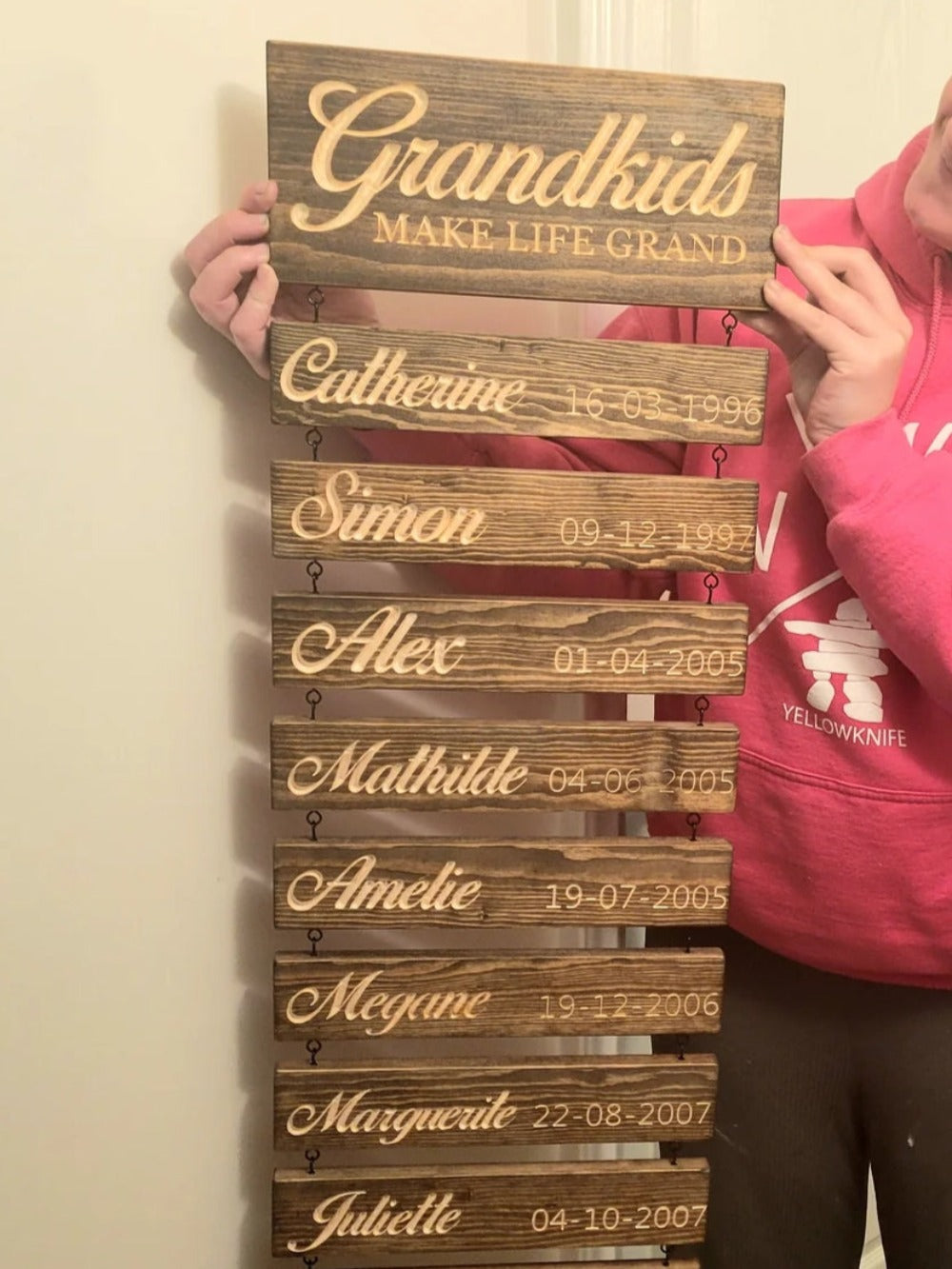 Grandkids - Family Names Hanging Decor Wooden Sign - Best Gift for Mother's Day/Father's Day