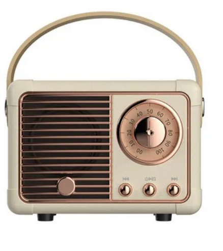 Stay Glam: Retro Speaker