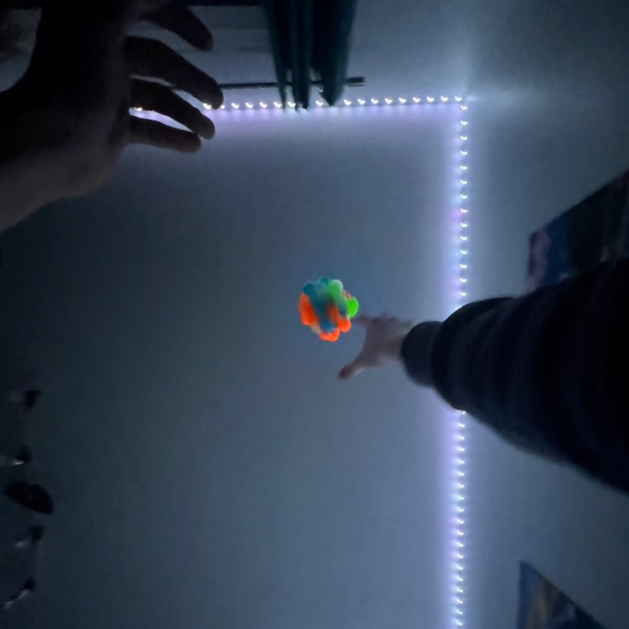 COMFMET™ Magic Ceiling Globs