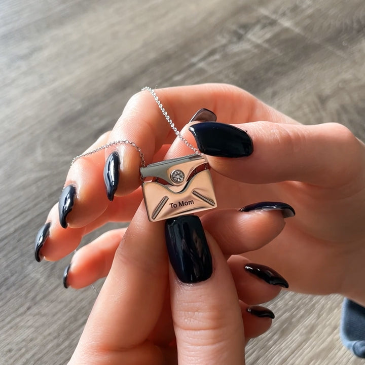 Necklace with a secret message - To my Mom