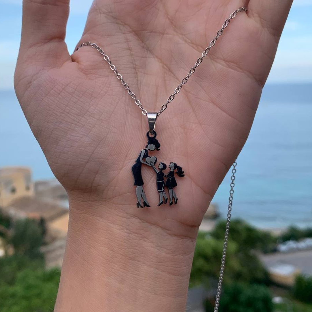 Collana famiglia bimbo bimba mschio femmina in acciaio inossidabile anallergica argento e dintorni padova – Argento e dintorni concept store Collana famiglia bimbo bimba mschio femmina in acciaio inossidabile anallergica argento e dintorni padova – Argento e dintorni concept store