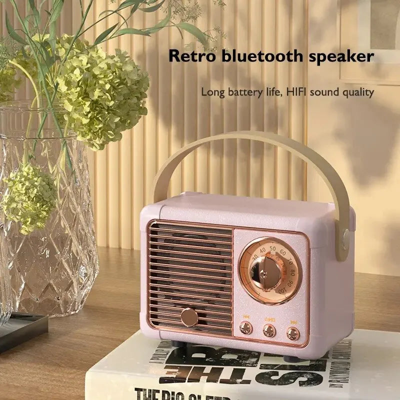 Stay Glam: Retro Speaker